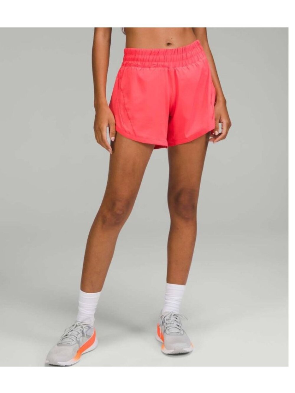 Lululemon Track That Mid-Rise Short 5" Size 4 Pale Raspberry